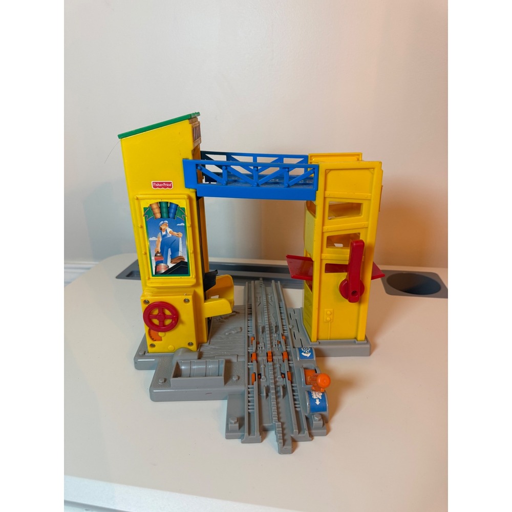 Fisher Price GeoTrax Elevation Station Kids OS H4833 Yellow Train Track Playset